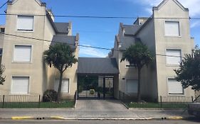 Los Robles Centro